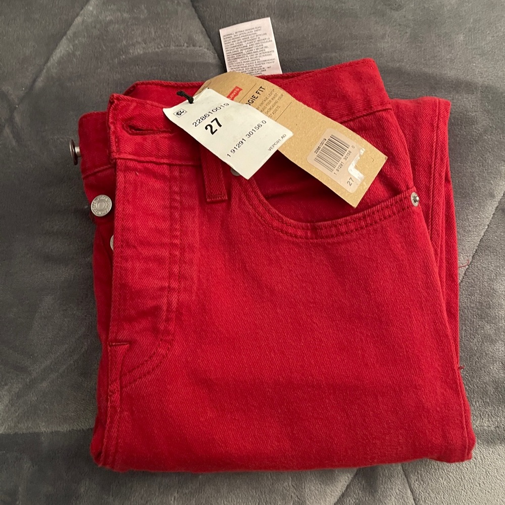 Levi’s wedgie fit jeans